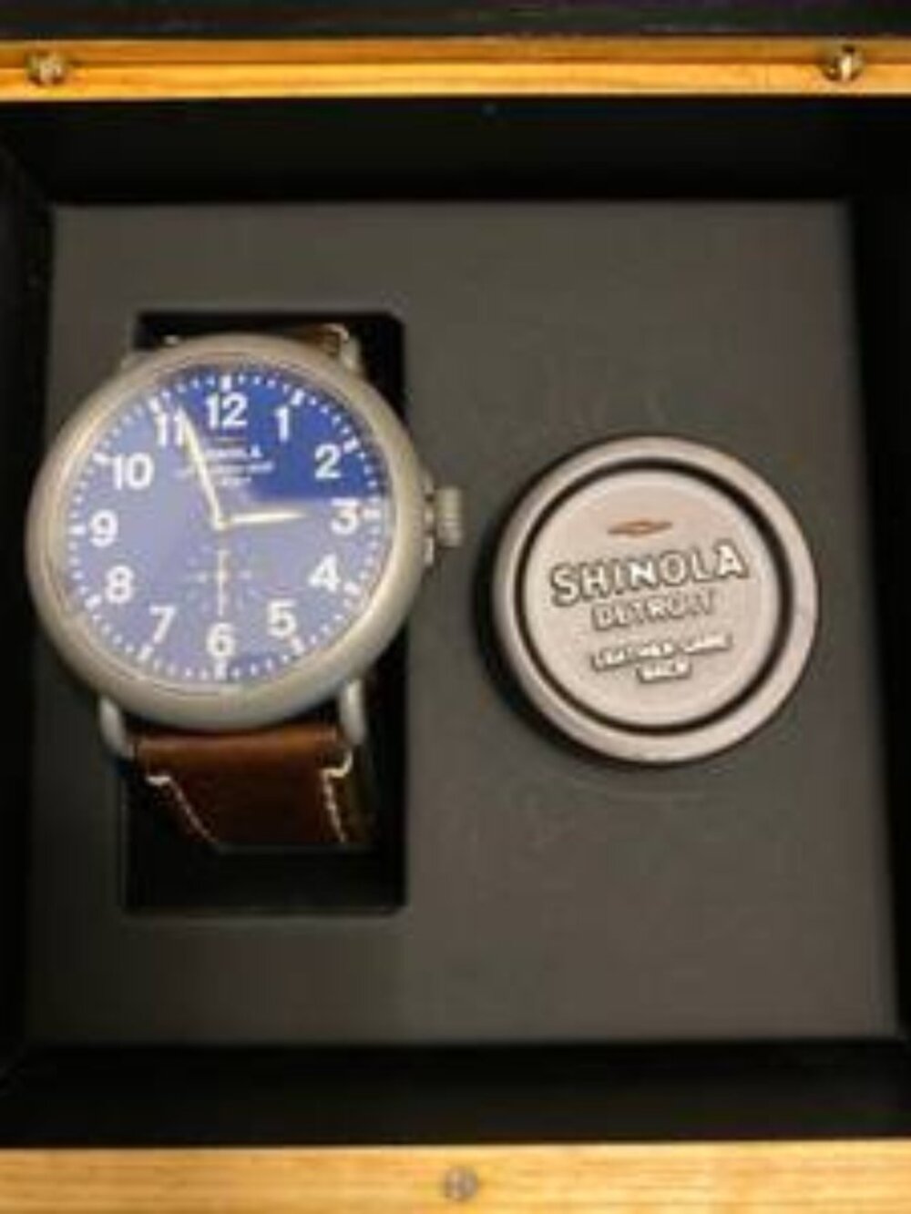 SHINOLA THE RUNWELL 41MM - Picture 4 of 10